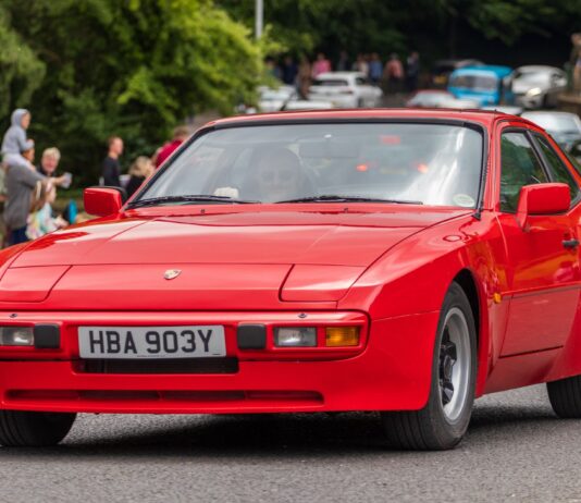 Porsche 959: technologiczny manifest z lat 80., który wyprzedził swoją epokę o 20 lat